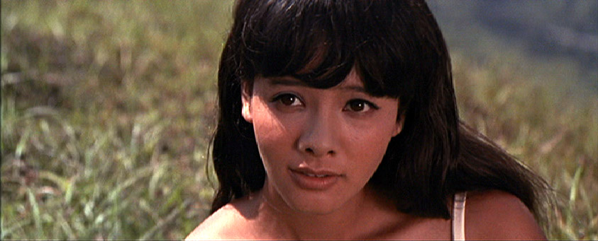kissy_suzuki.jpg (74000 bytes)